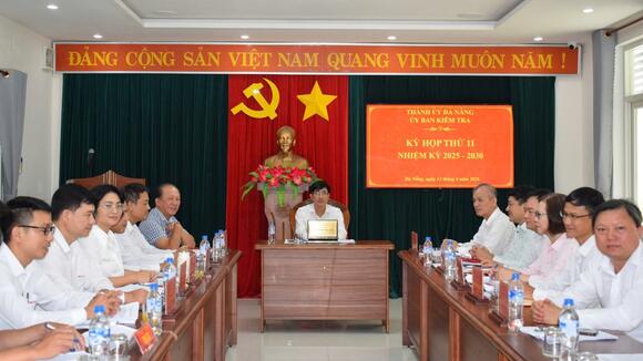 Nâng cao hiệu quả công tác kiểm tra, giám sát góp phần thực hiện thắng lợi nhiệm vụ chính trị của Đảng bộ thành phố Đà Nẵng
