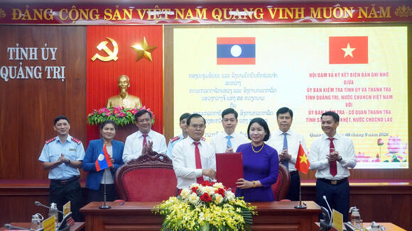 Tỉnh Quảng Trị (Việt Nam) và tỉnh Sạ-vẳn-nạ-khệt (Lào) tăng cường hợp tác trong công tác kiểm tra, thanh tra