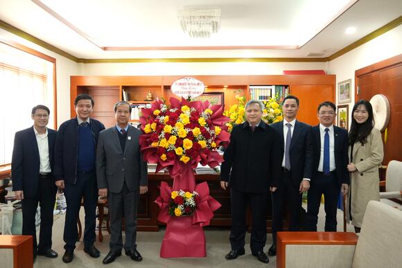 Lãnh đạo UBKT Trung ương chúc mừng Bộ Giáo dục và Đào tạo nhân ngày Nhà giáo Việt Nam 20/11