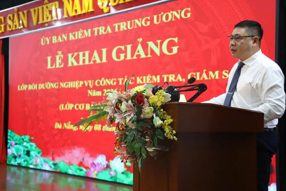 Khai giảng Lớp bồi dưỡng nghiệp vụ công tác kiểm tra, giám sát cấp xã năm 2026 tại thành phố Đà Nẵng