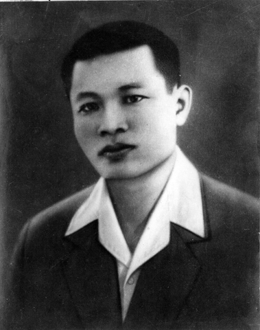 Phan Đăng Lưu - một con người với nhiều đóng góp quan trọng cho đất nước Việt Nam. Hình ảnh sẽ giúp bạn hiểu rõ hơn về cuộc đời và những thành tựu của vị lãnh tụ này.